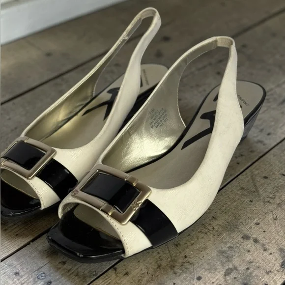Anne Klein Sport Cream/Black Slingback Peep-Toe Low Heel Pumps - Picture 4 of 9